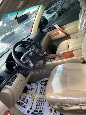 Toyota Highlander Limited 3.5l 4WD 2013 Blue