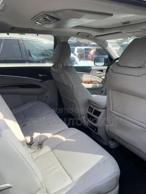 Acura MDX Advance and Entertainment Packages 4dr SUV (3.5L 6cyl 6A)