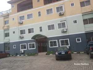 Furnished 3bdrm Apartment in Dugbe (Onireke) for rent