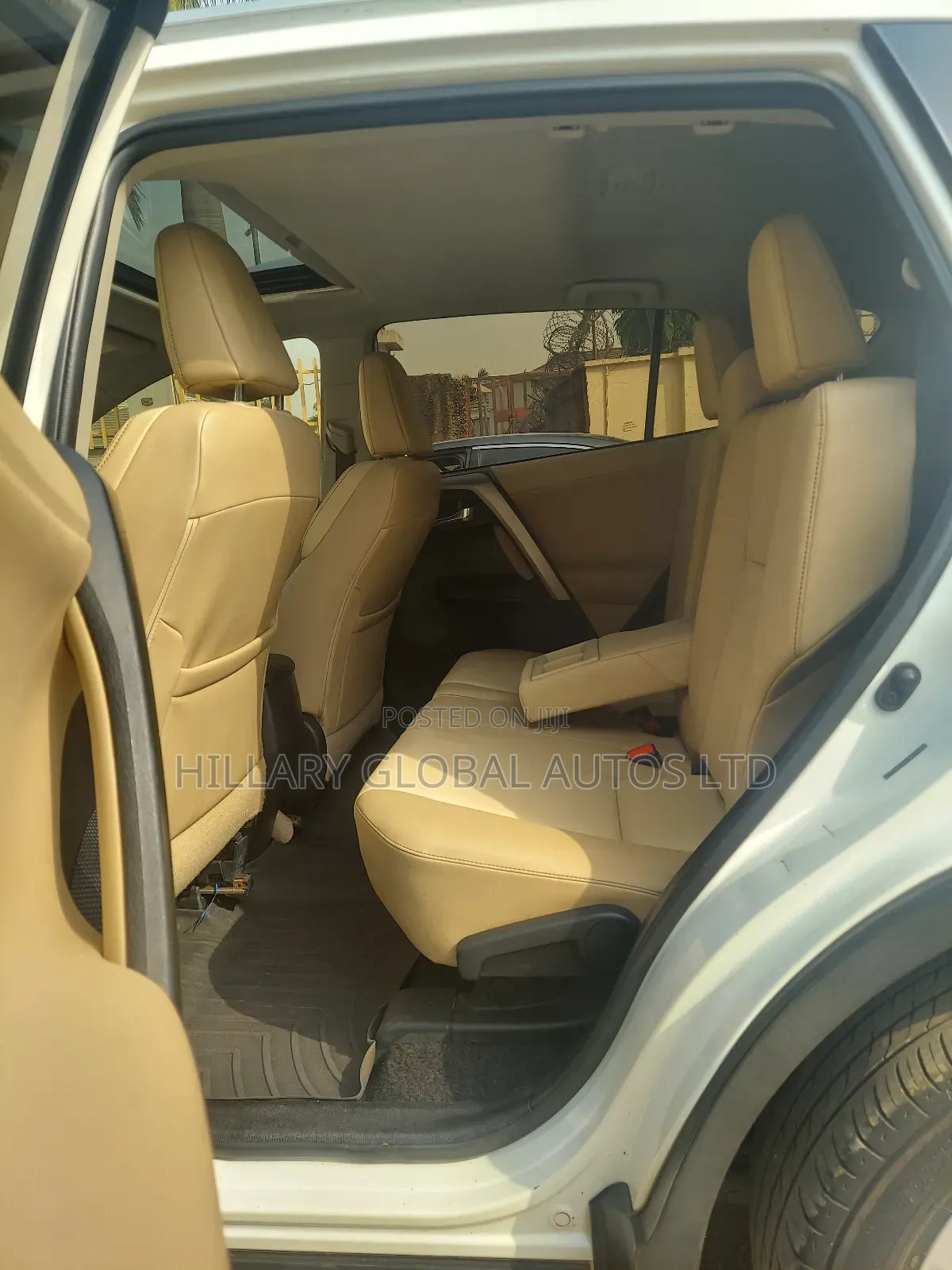 Toyota RAV4 2014 White