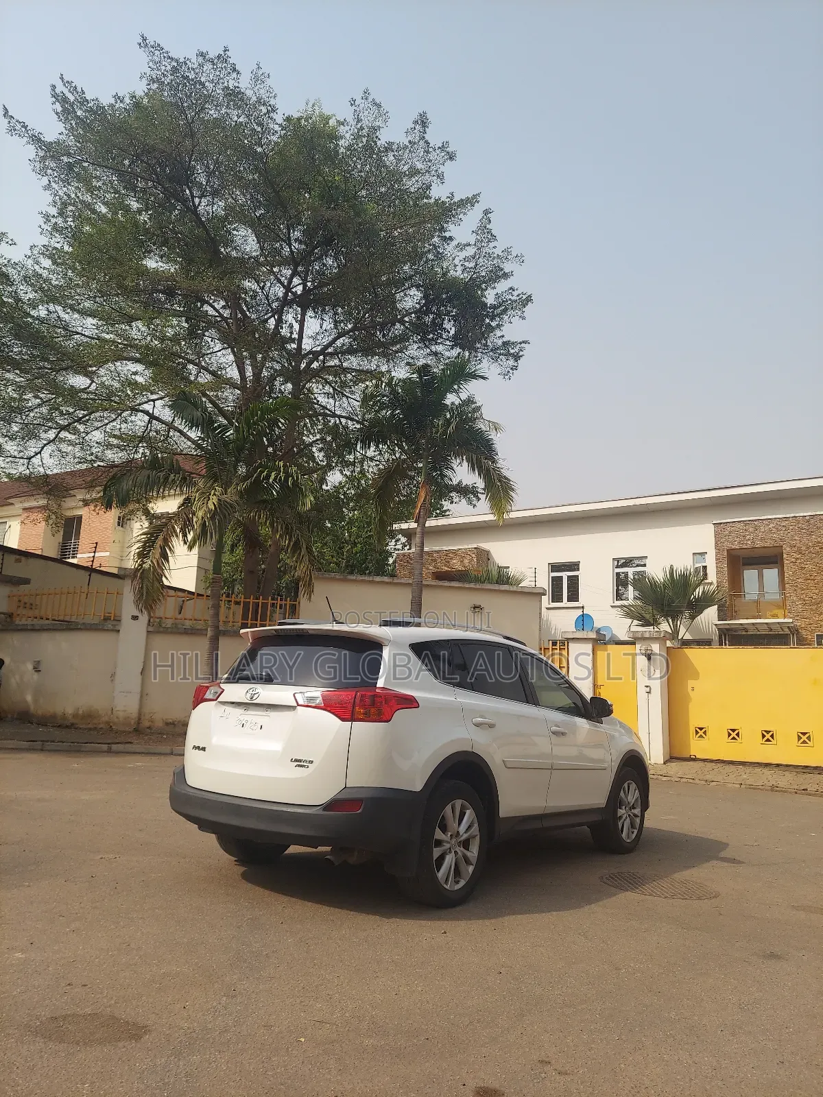 Toyota RAV4 2014 White