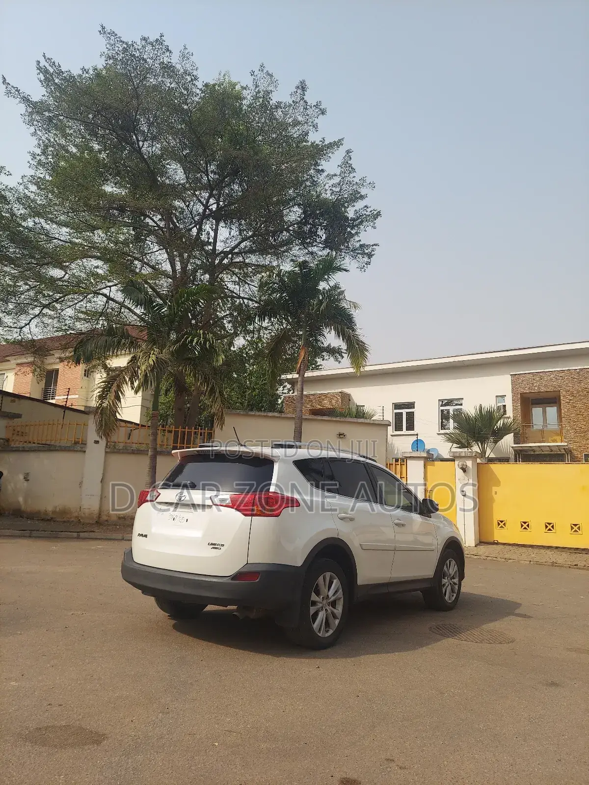 Toyota RAV4 2014 White