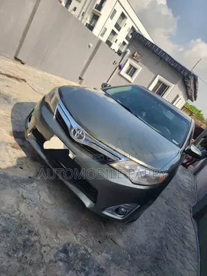 Toyota Camry 2012 Gray