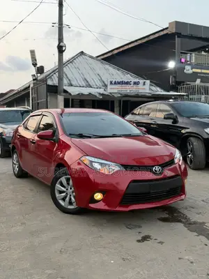 Toyota Camry LE 4dr Sedan (2.5L 4cyl 6A) 2016 Red
