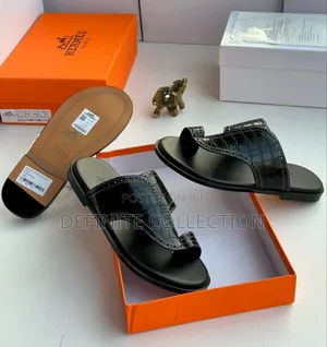 Hermes Paris Slippers