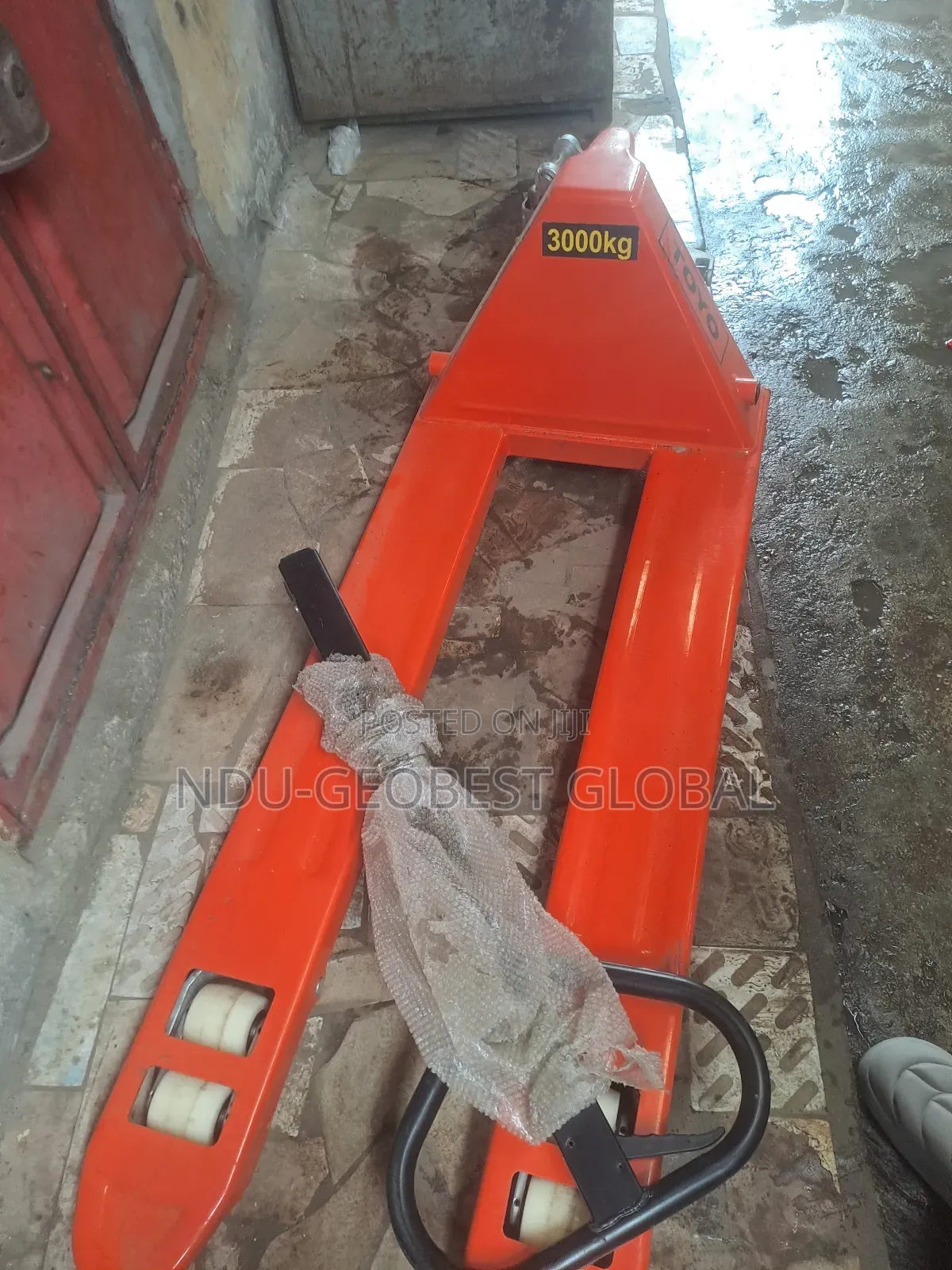 Pallet Truck (3000kg)