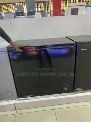 Hisense Chest Freezer Black 189 Liters