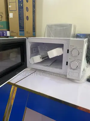 Hisense Microwave 20liters White Energy Saving