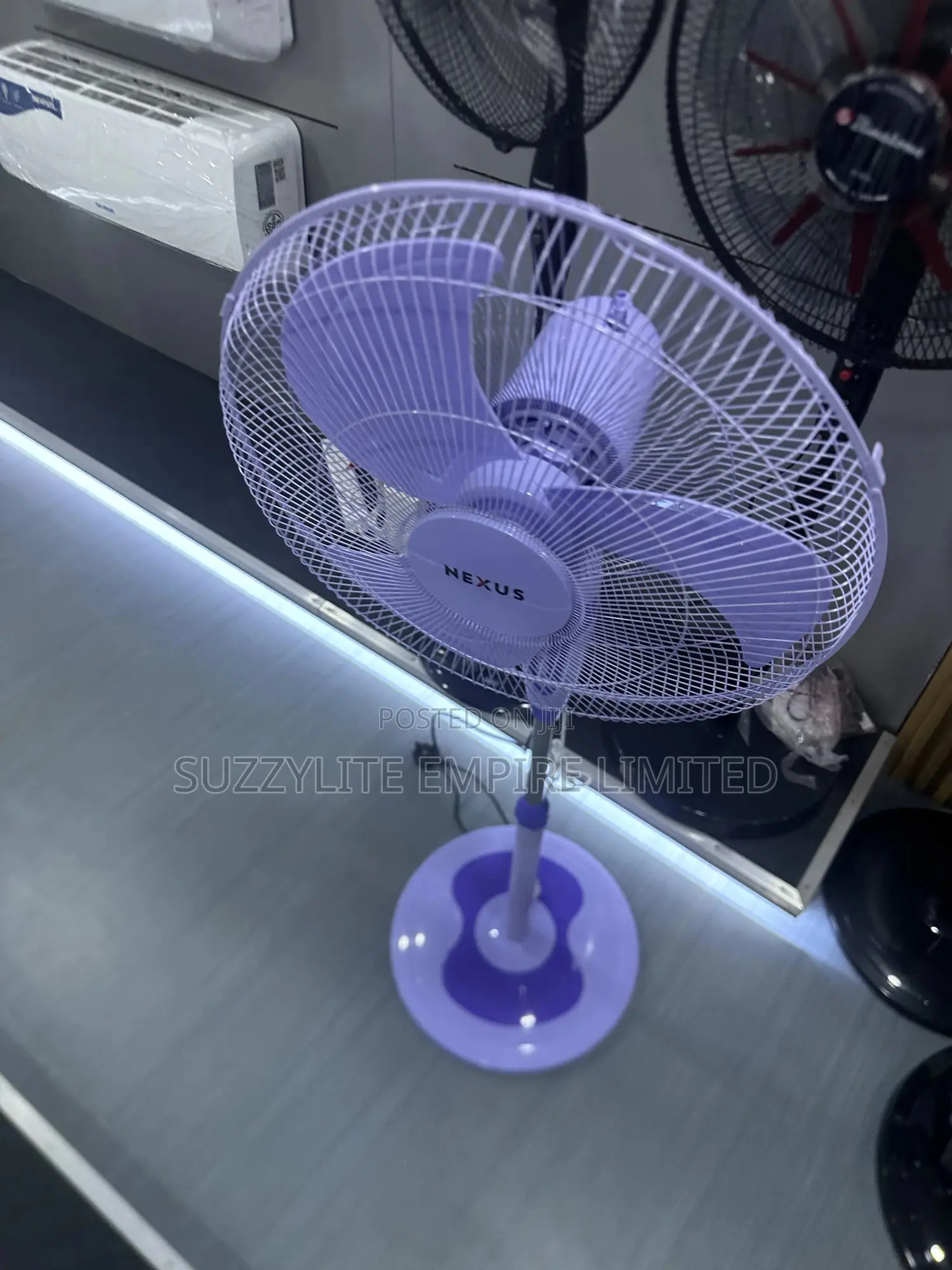 Nexus 18 Inches Standing Fan