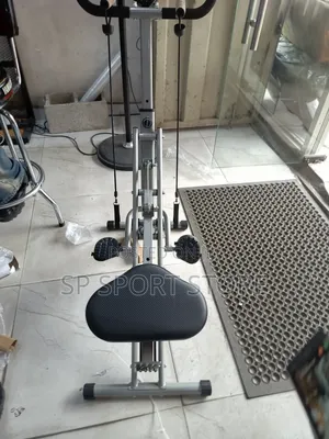 Squat Machine Supermax Pro