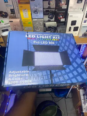 Pro Led 800 Professional Photo Video Led Light Kit