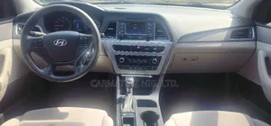 Hyundai Sonata SE 4dr Sedan (2.4L 4cyl 6A) 2015 Black