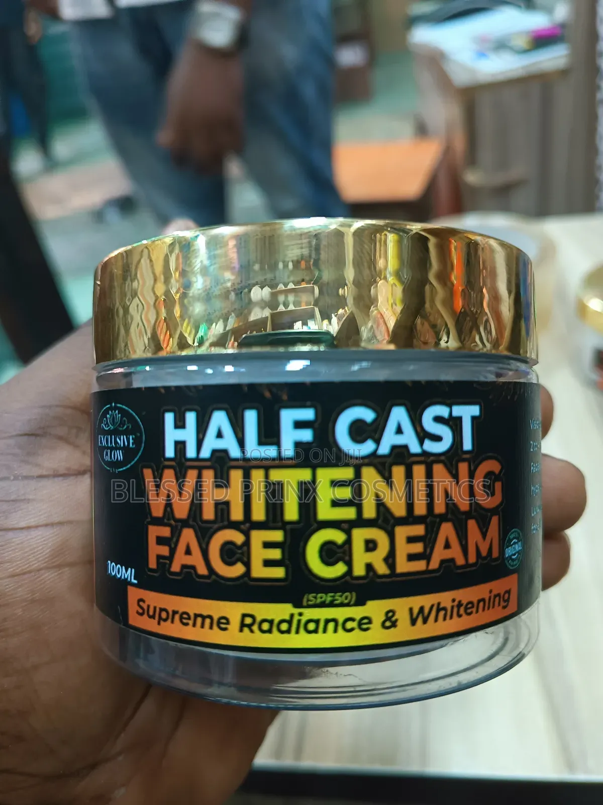 Exclusive Glow Halfcast Whitening Face Cream