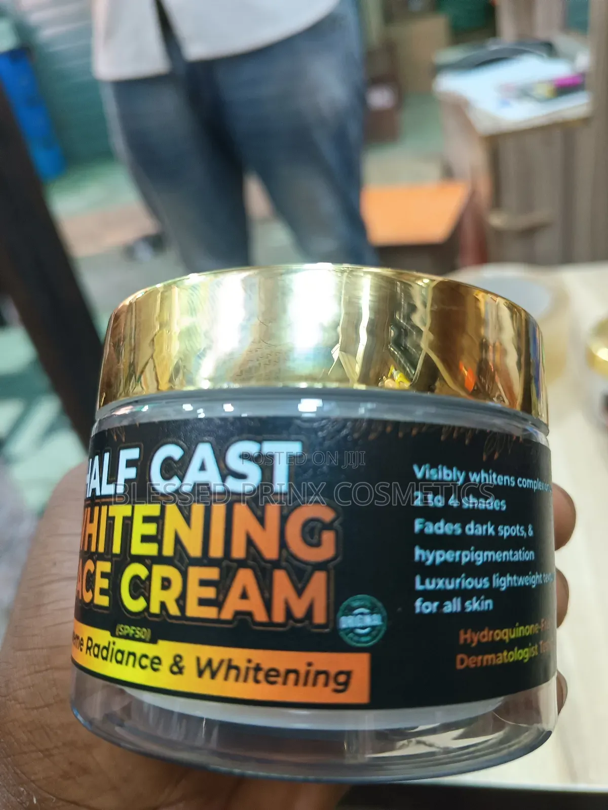 Exclusive Glow Halfcast Whitening Face Cream