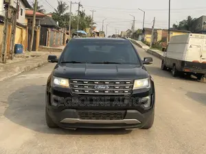 Ford Explorer XLT 4dr 4x4 (2.3L 4cyl 6A) 2017 Black