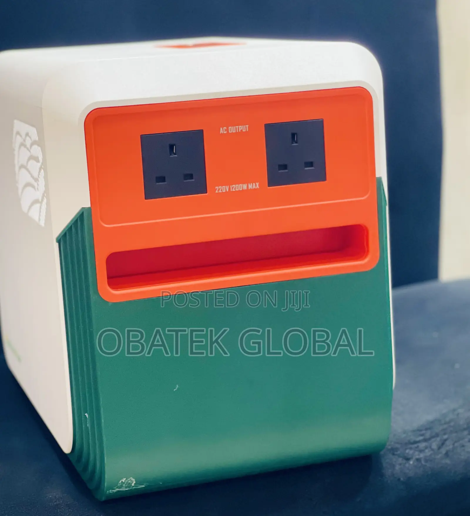 Cola 3600 Solar Power Generator