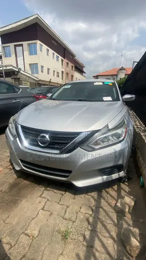 Nissan Altima 2.5 SV AWD 2019 Gray