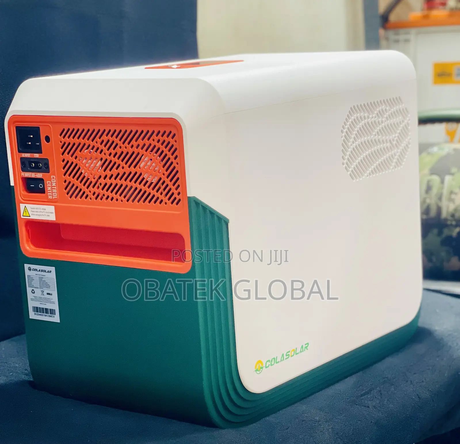 Cola 3600 Solar Power Generator