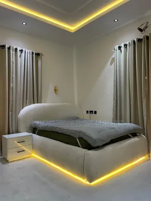 High Quality Luxury Bubble Bedframe 6by6