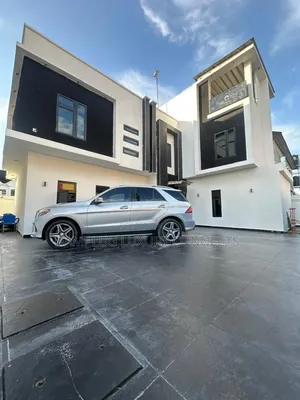 Furnished 4bdrm Duplex in Peter Odili Estate, Port-Harcourt for sale