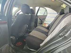 Toyota Avensis 2003 Gray