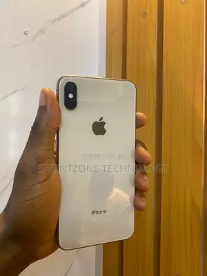 Apple iPhone XS Max 64 GB Gold