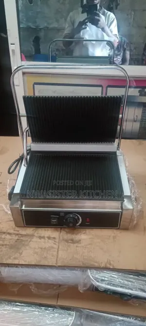 Industrial Grill Machine