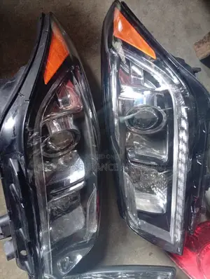 Sets of Head Light Hyundai Genesis 2017