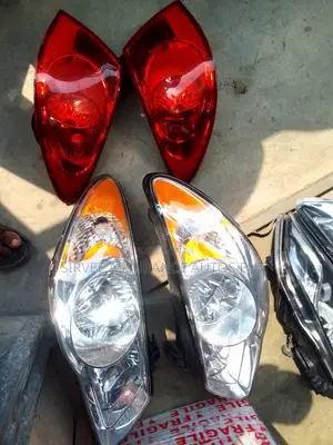 Sets of Head and Back Light Hyundai Elentra 2008