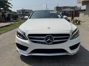 Mercedes-Benz C300 2015 White