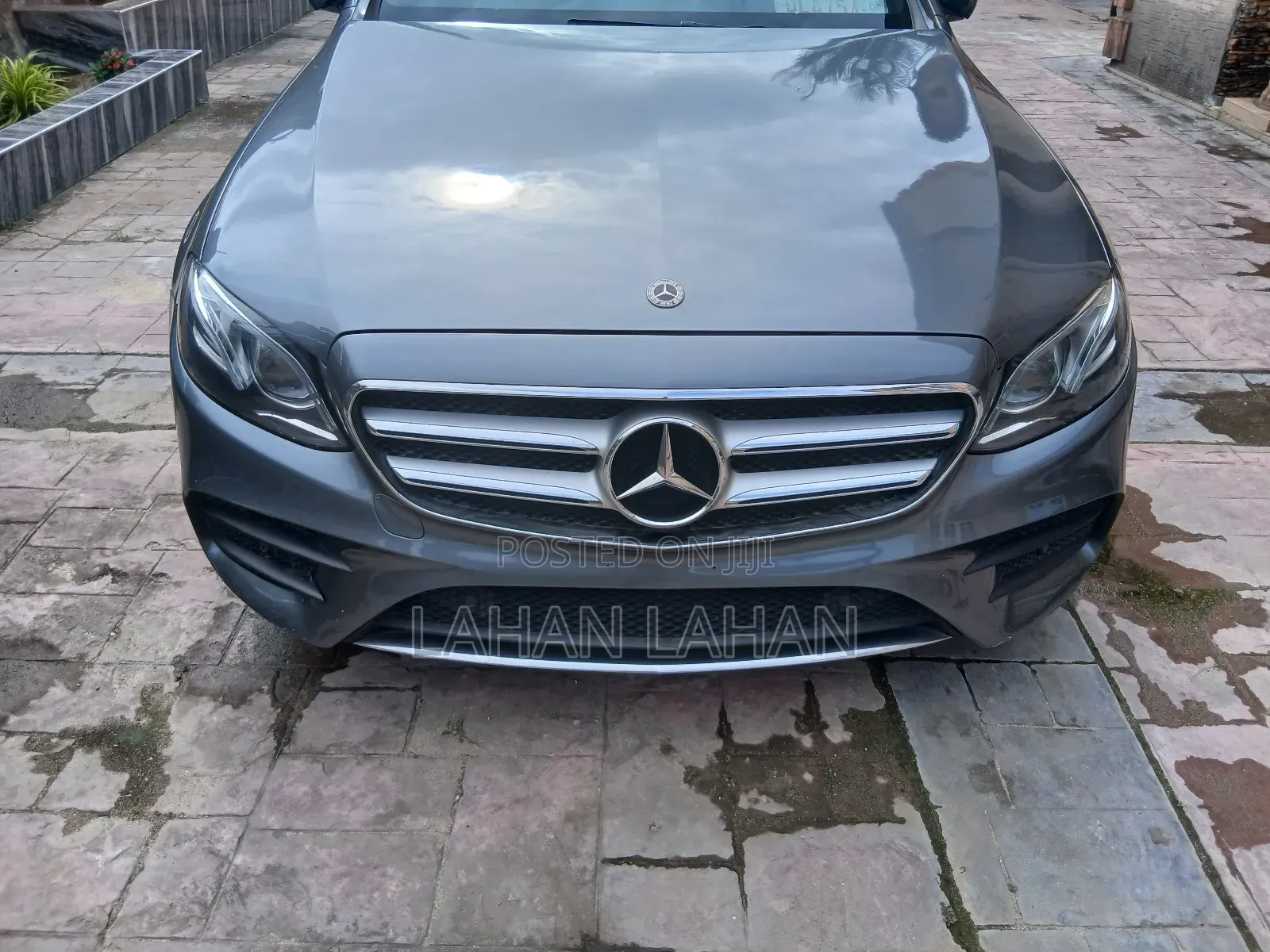 Mercedes-Benz E300 2018 Gray