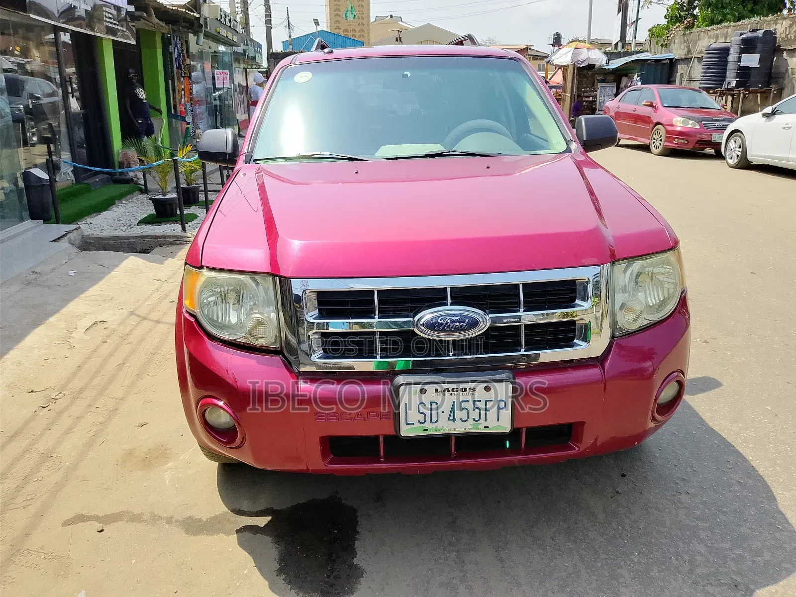 2010 Ford Escape Limited - Image 1