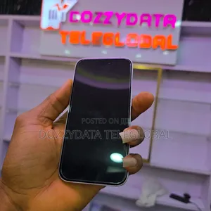 Apple iPhone 16 128 GB White