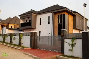 Furnished 4bdrm Duplex in Carlton Gates, Akobo for sale
