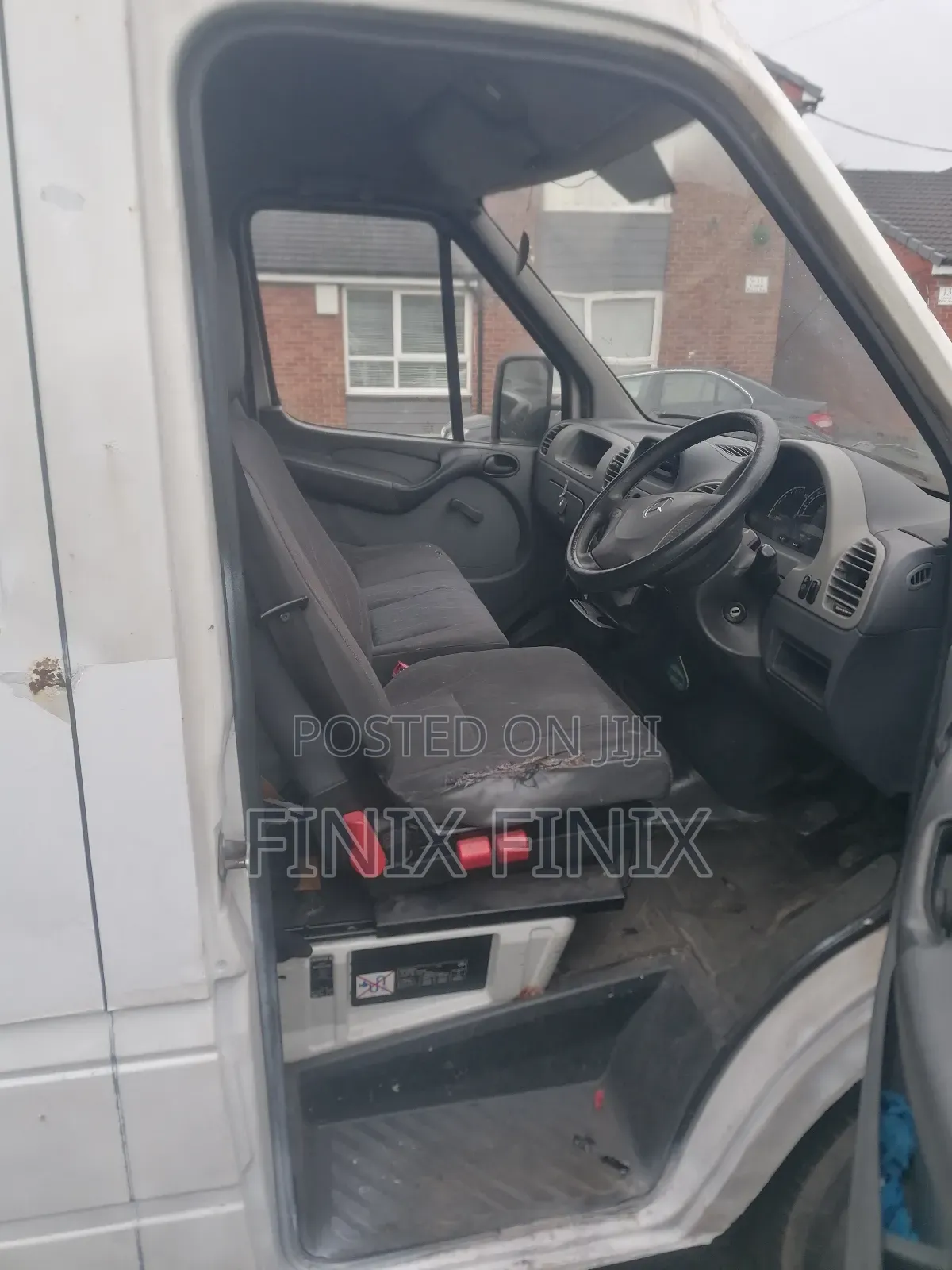 Mercedes-Benz Sprinter 2002 White