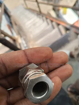 A2-0 Stainless Gland