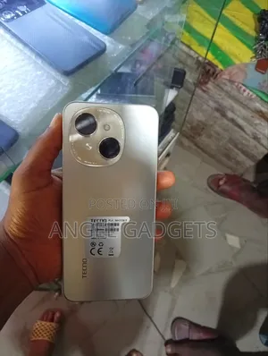 New Tecno Pop 9 64 GB Silver