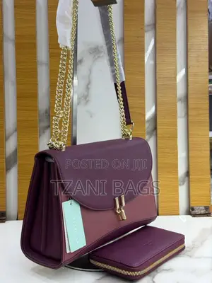 Chrisbella Original Gold Chain Office Bag