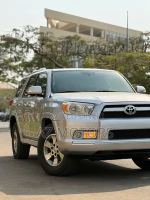 Toyota 4-Runner Limited 4X4 2013 Silver