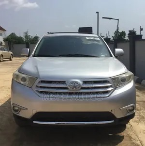 Toyota Highlander Limited 2011 Silver