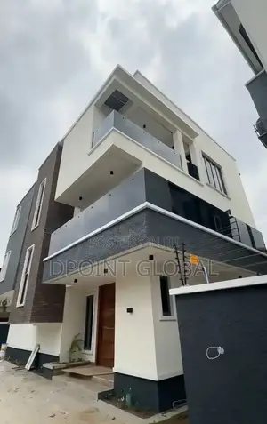 5bdrm Duplex in Ikeja for sale