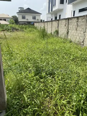 Land Measuring 677sqm for Sale in VGC