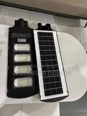Brand New Solar Street Lights