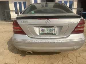 Mercedes-Benz C-Class 2005 Silver