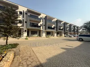 4bdrm Townhouse/Terrace in Jahi for sale