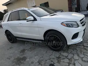 Mercedes-Benz GLE-Class GLE 350d 4MATIC 2017 White