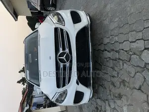 Mercedes-Benz GLE-Class GLE 350d 4MATIC 2017 White