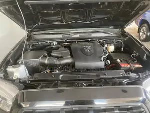 Toyota Tacoma Limited Double Cab 5' Bed V6 AT 2023 Black