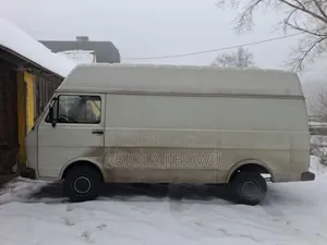 Volkswagen LT 1999 White