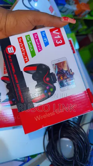 V13 Wireless Controller